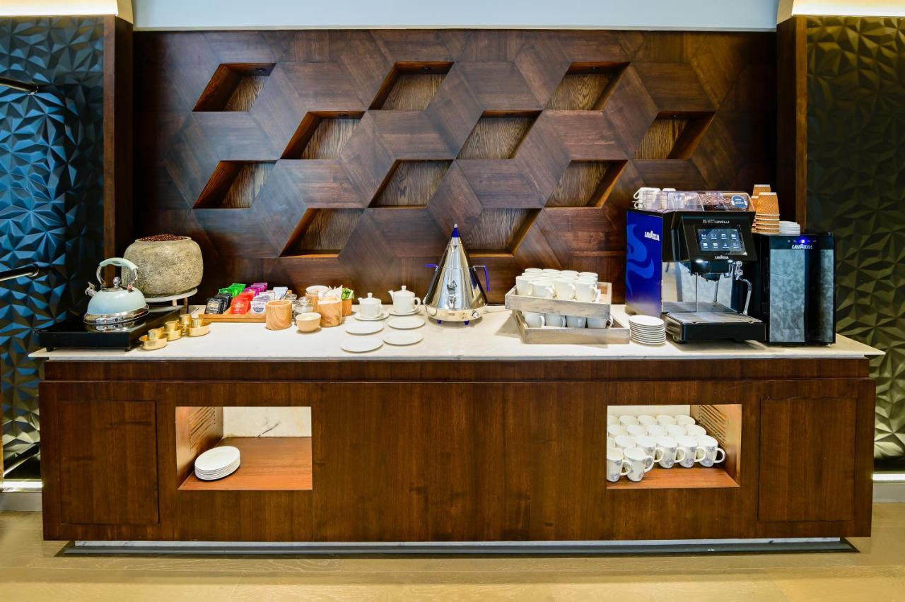 Vivanta Bengaluru Residency Road Εξωτερικό φωτογραφία