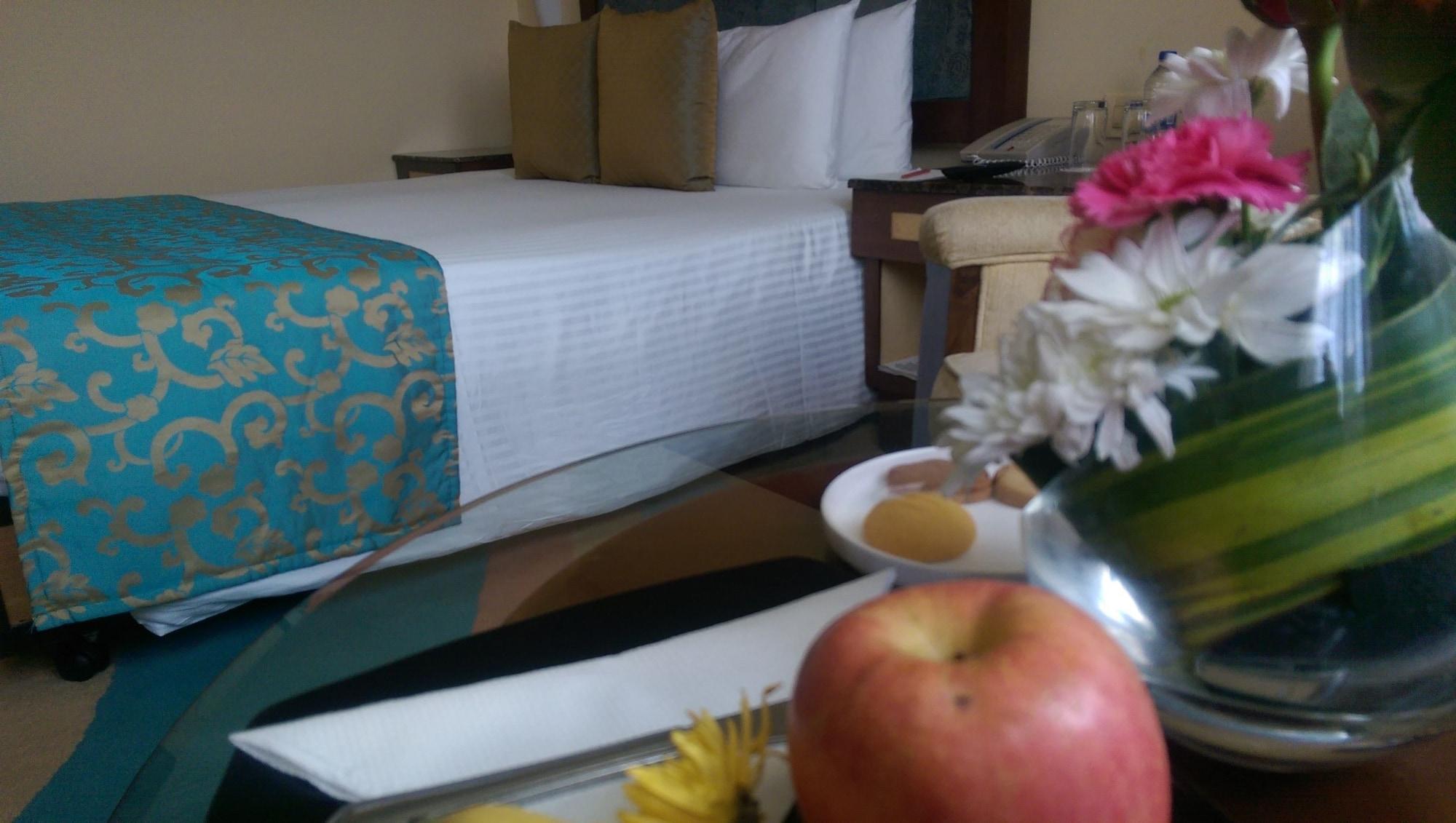 Vivanta Bengaluru Residency Road Εξωτερικό φωτογραφία