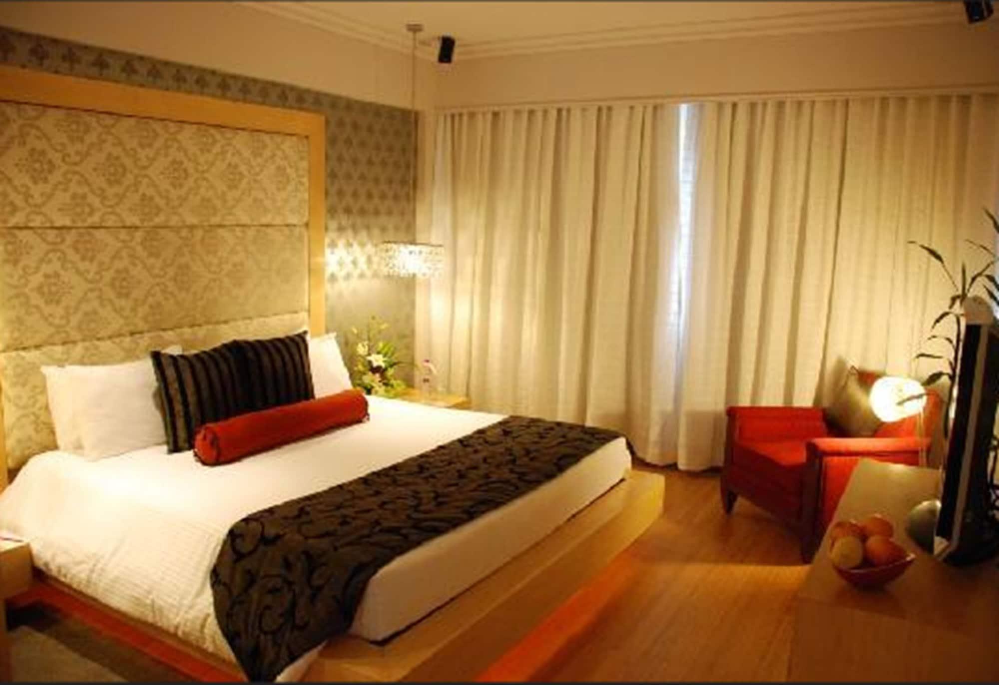 Vivanta Bengaluru Residency Road Εξωτερικό φωτογραφία