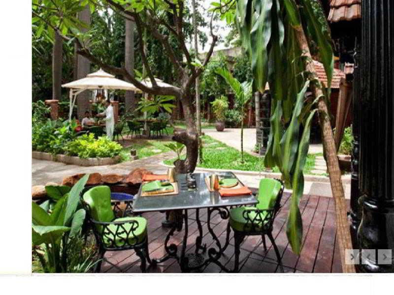 Vivanta Bengaluru Residency Road Εξωτερικό φωτογραφία