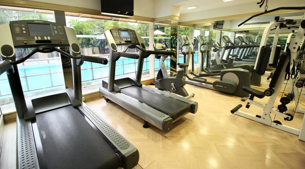 Vivanta Bengaluru Residency Road Εξωτερικό φωτογραφία